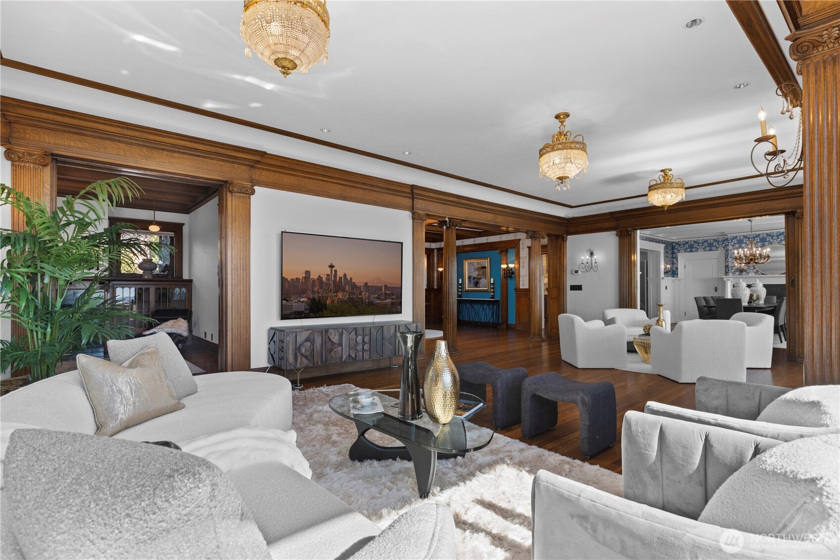 421 W Highland Drive