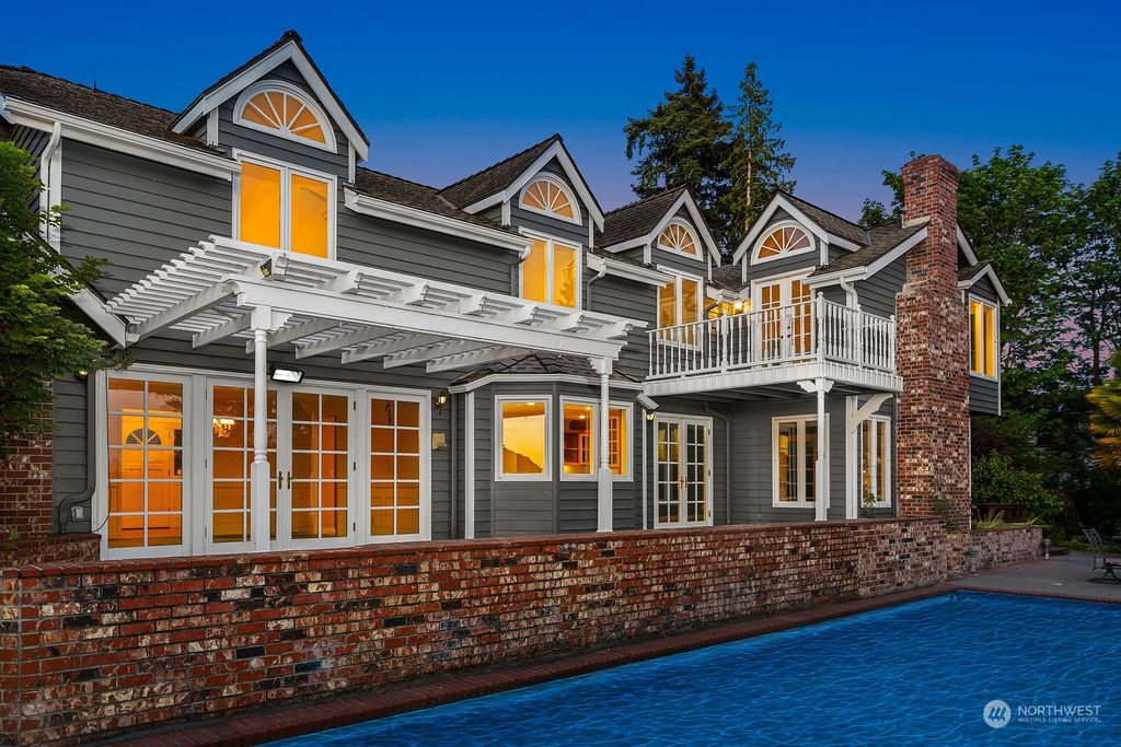 Photo of 8931 NE 14th Street, Clyde Hill, WA 98004 (MLS # 2239707)