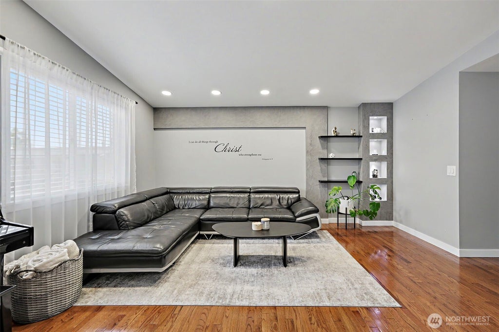 Photo of 15232 SE 272 Street #6, Kent, WA 98042 (MLS # 2578792)