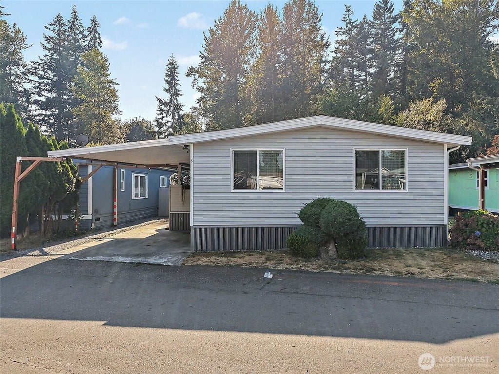 Photo of 15232 SE 272 Street #6, Kent, WA 98042 (MLS # 2578792)