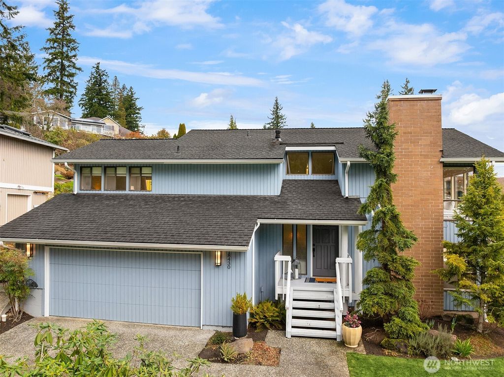Photo of 18430 NE 15th Place, Bellevue, WA 98008 (MLS # 2480842)