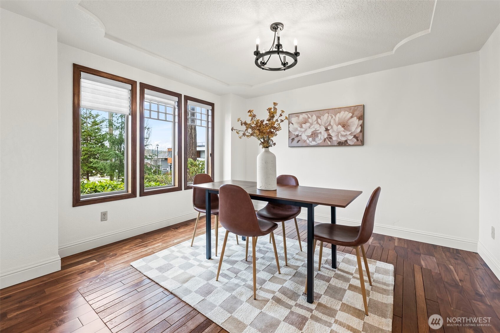 4909 N Orchard Street