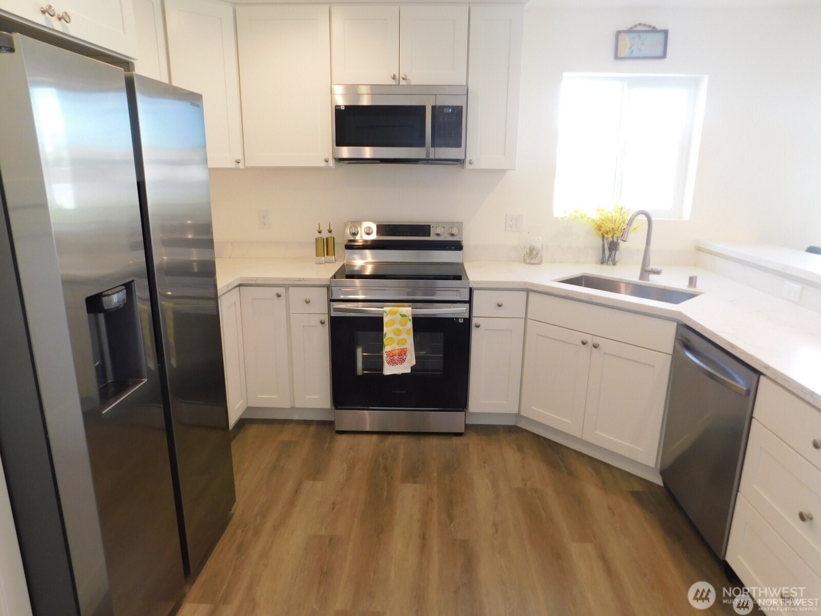 516 E Alder