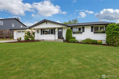 1527 34th Avenue Ct SW, Puyallup, WA 98373 - MLS#: 2375700