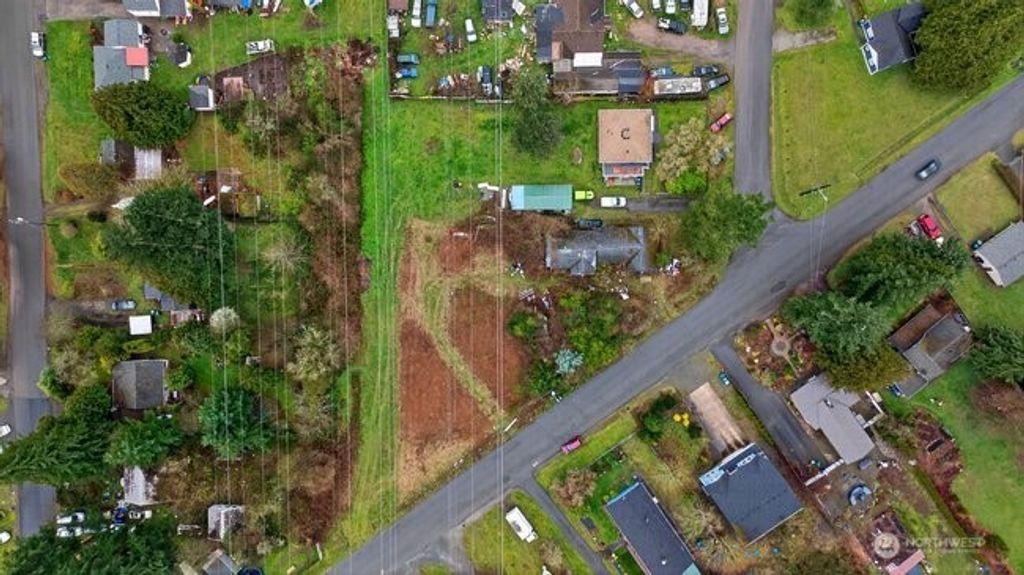 Photo of 12511 80th Avenue S, Seattle, WA 98178 (MLS # 2495412)