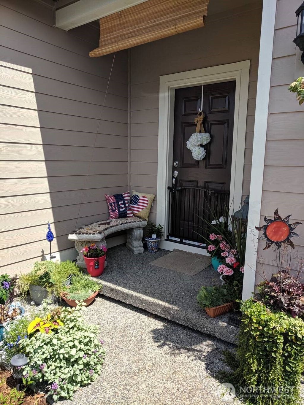 Photo of 7046 Tahoe Drive SE, Tumwater, WA 98501 (MLS # 2460939)