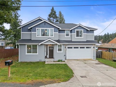 Photo of 2806 NE Bowen Street, Bremerton, WA 98310 (MLS # 2491653)