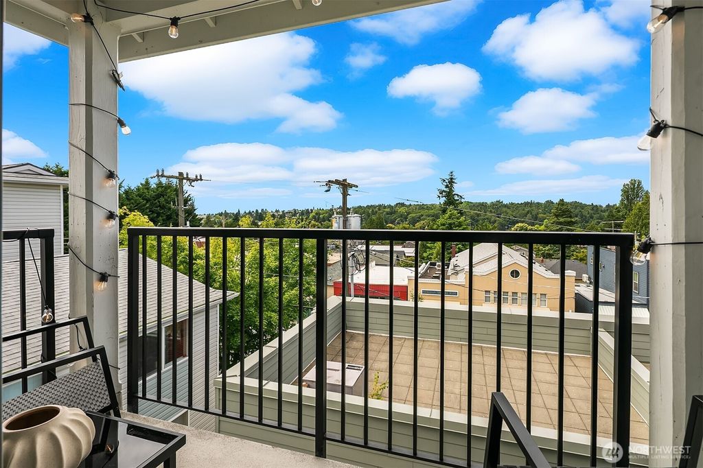 Photo of 2101 N 55th Street #312, Seattle, WA 98103 (MLS # 2421610)
