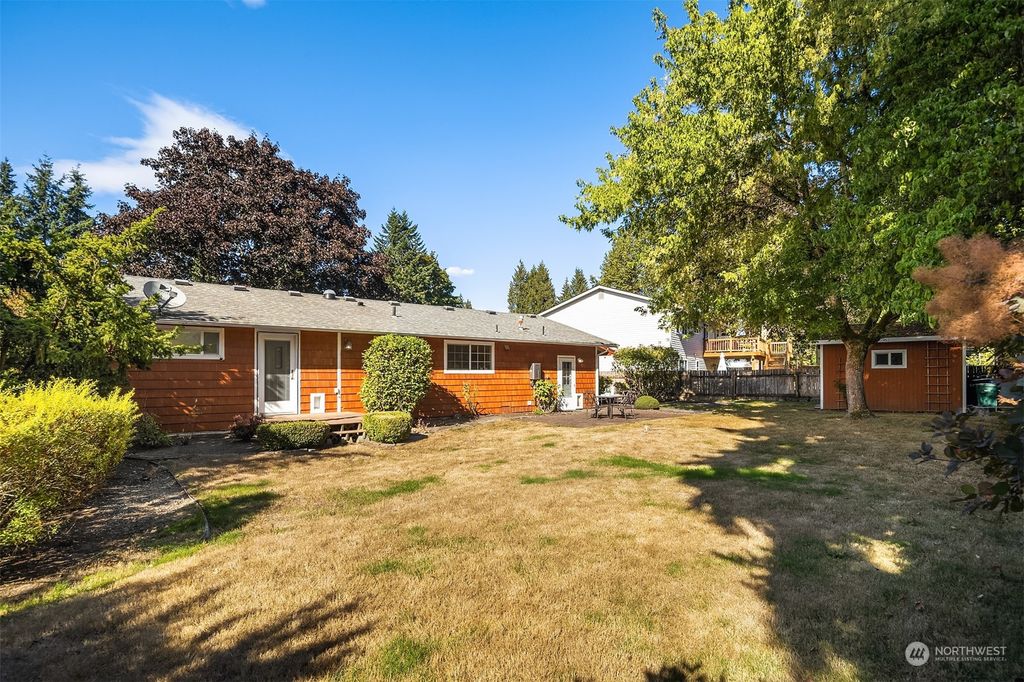 Photo of 10235 NE 120th Street, Kirkland, WA 98034 (MLS # 2167912)