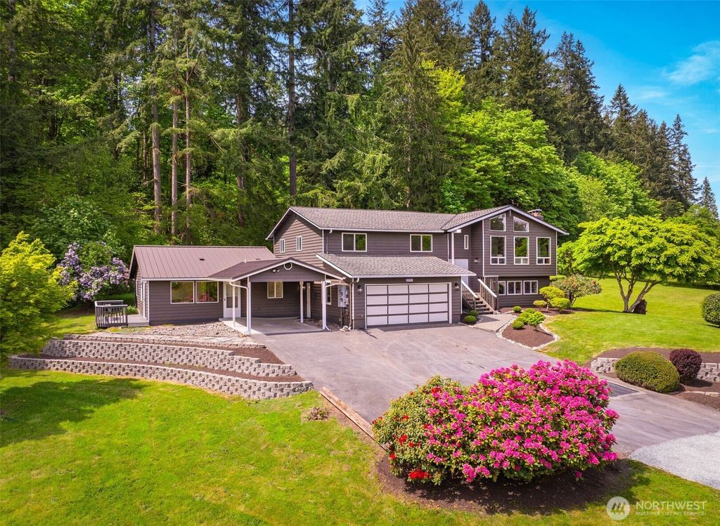 Photo of 8711 192nd Street SE, Snohomish, WA 98296 (MLS # 2373793)
