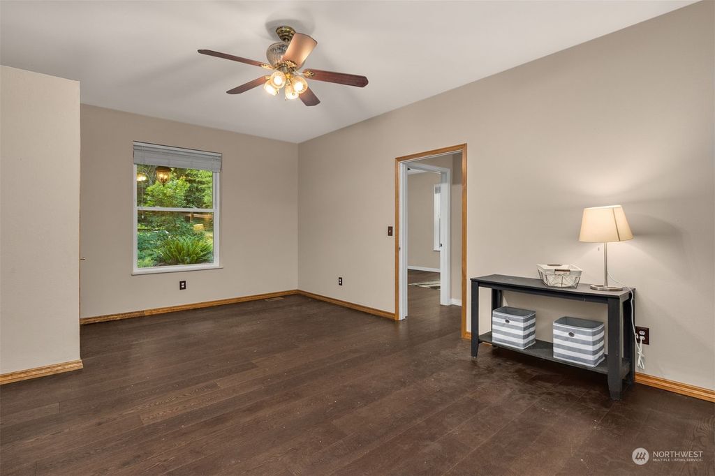 listing image 9367632232293232146