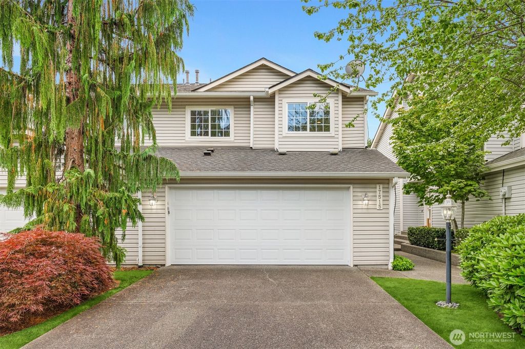 Photo of 17515 110th Lane SE #27, Renton, WA 98055 (MLS # 2402646)