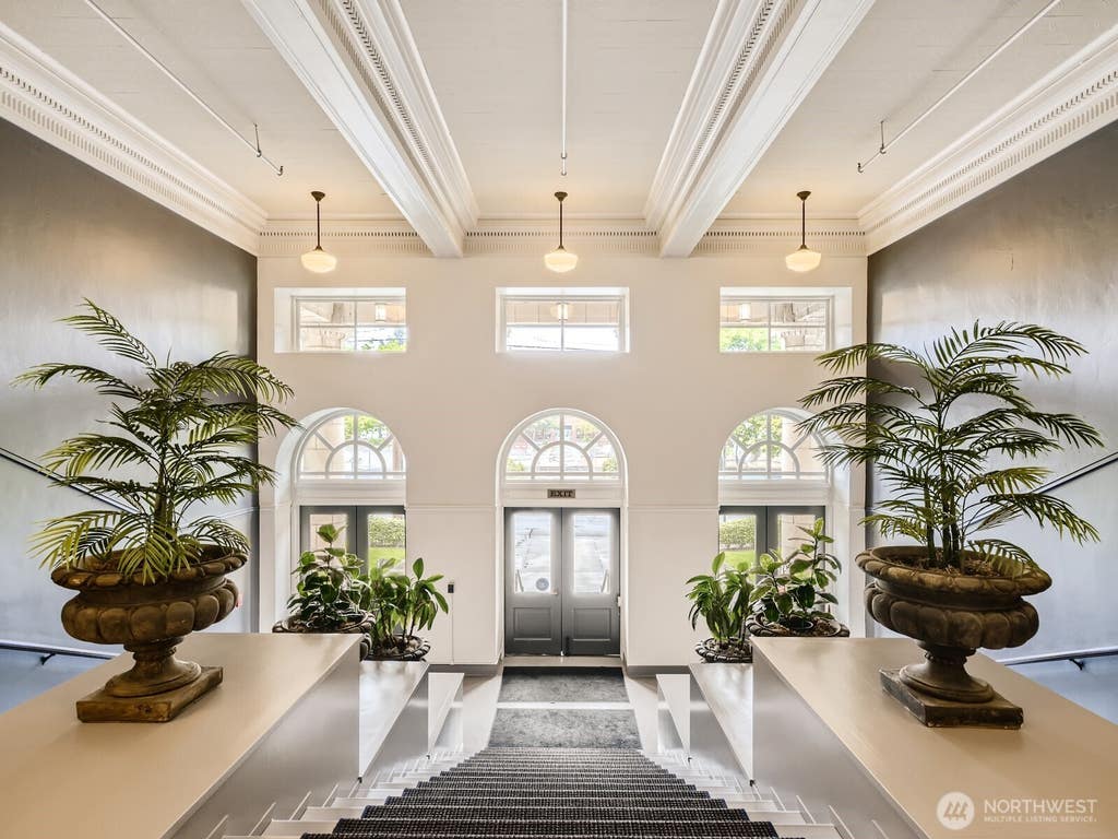 Photo of 201 Galer Street #163, Seattle, WA 98109 (MLS # 2564847)