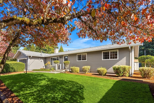 20004 142ND AVE SE, KENT, WA 98042 - Image be8de7c388a10e2ef9797d062280bef3/1327840331