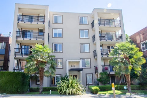 Photo of 626 4th Avenue W #201, Seattle, WA 98119 (MLS # 2556163)