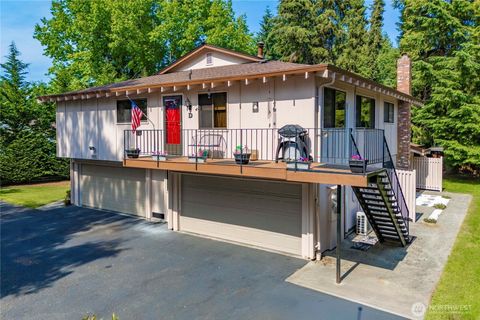 Photo of 2822 Garden Court #B, Steilacoom, WA 98388 (MLS # 2465260)