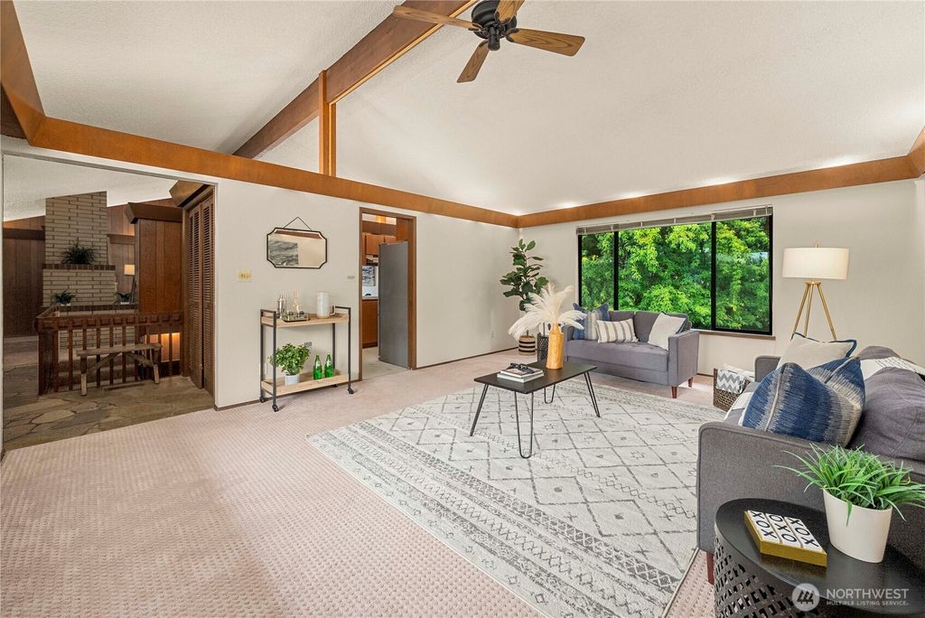 Photo of 750 Hilltop Avenue, Kent, WA 98031 (MLS # 2418386)