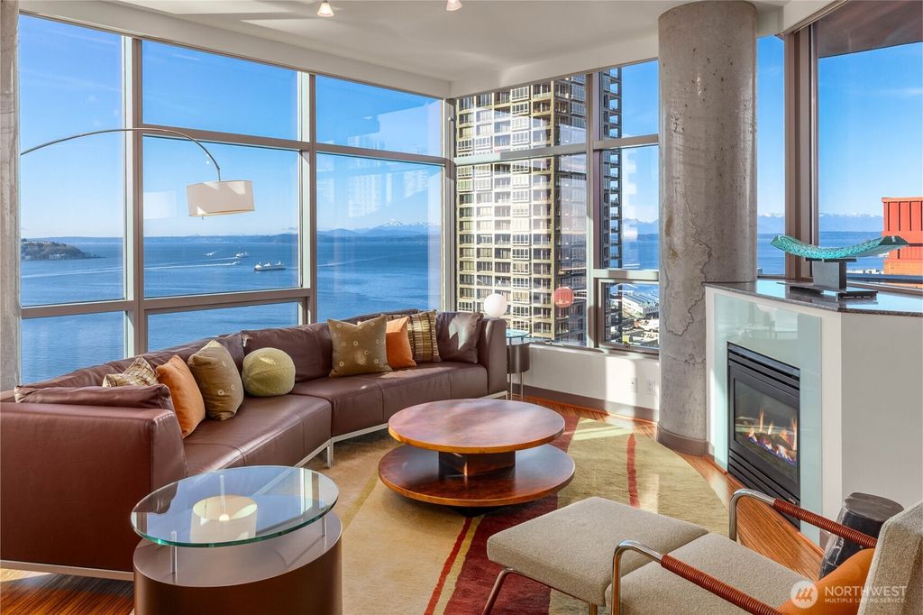 Photo of 2033 2nd Avenue #1602, Seattle, WA 98121 (MLS # 2471945)