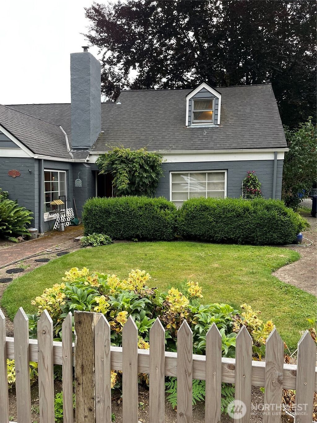 Photo of 221 E 3rd Street, North Bend, WA 98045 (MLS # 2397981)