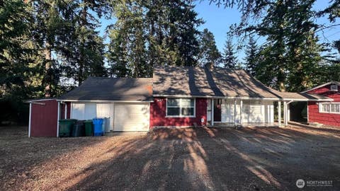 Photo of 16310 Ashworth Avenue N, Shoreline, WA 98133 (MLS # 2565502)