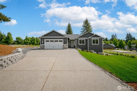 Photo of 103 Sequoia Lane, Onalaska, WA 98570 (MLS # 2505703)