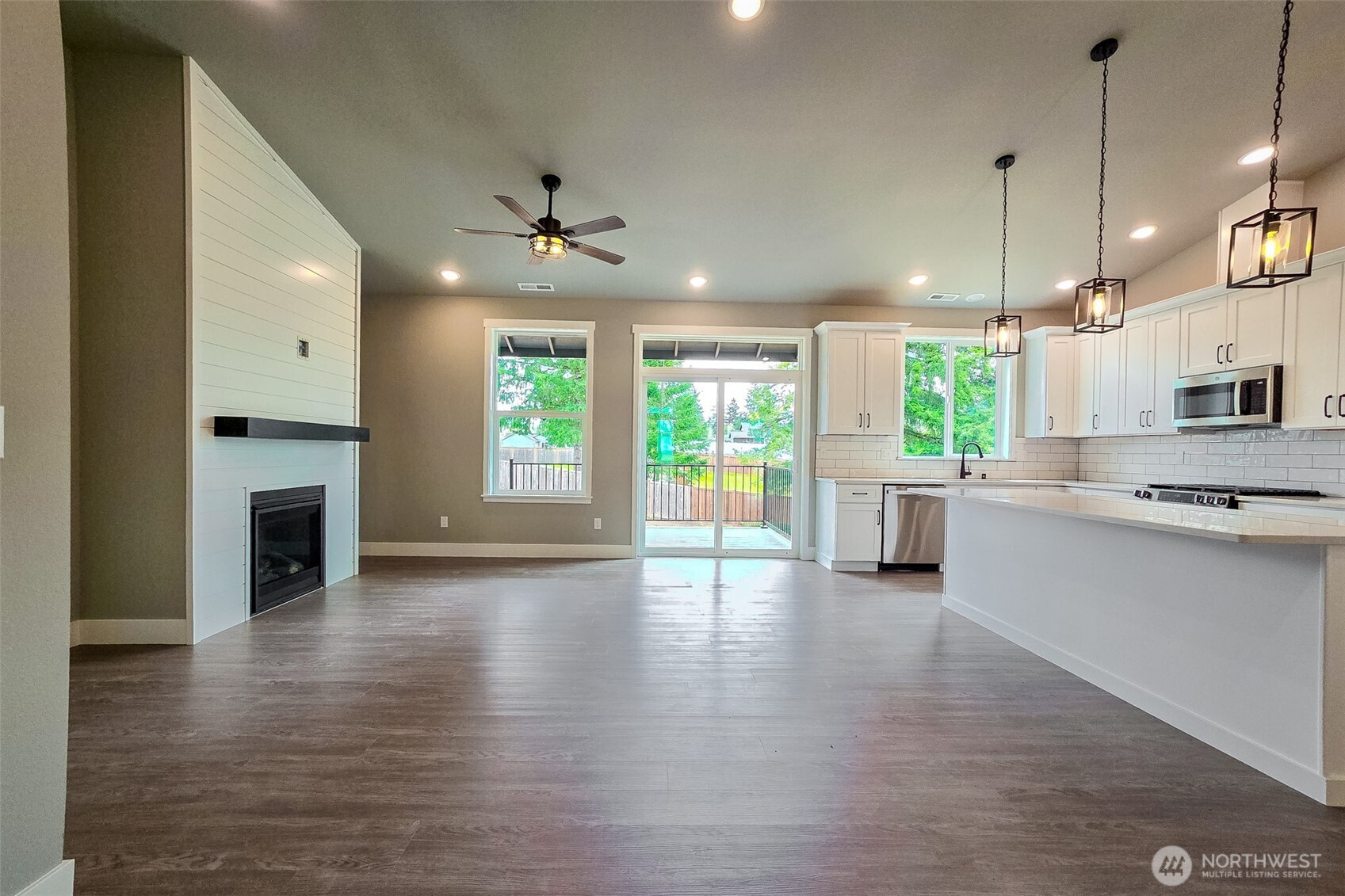 103 Sequoia Lane