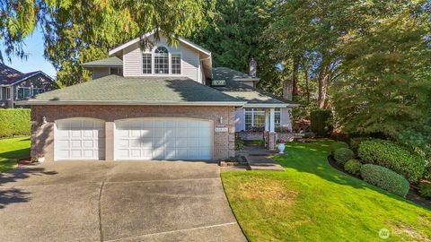 Photo of 24516 137th Court SE, Kent, WA 98042 (MLS # 2438782)