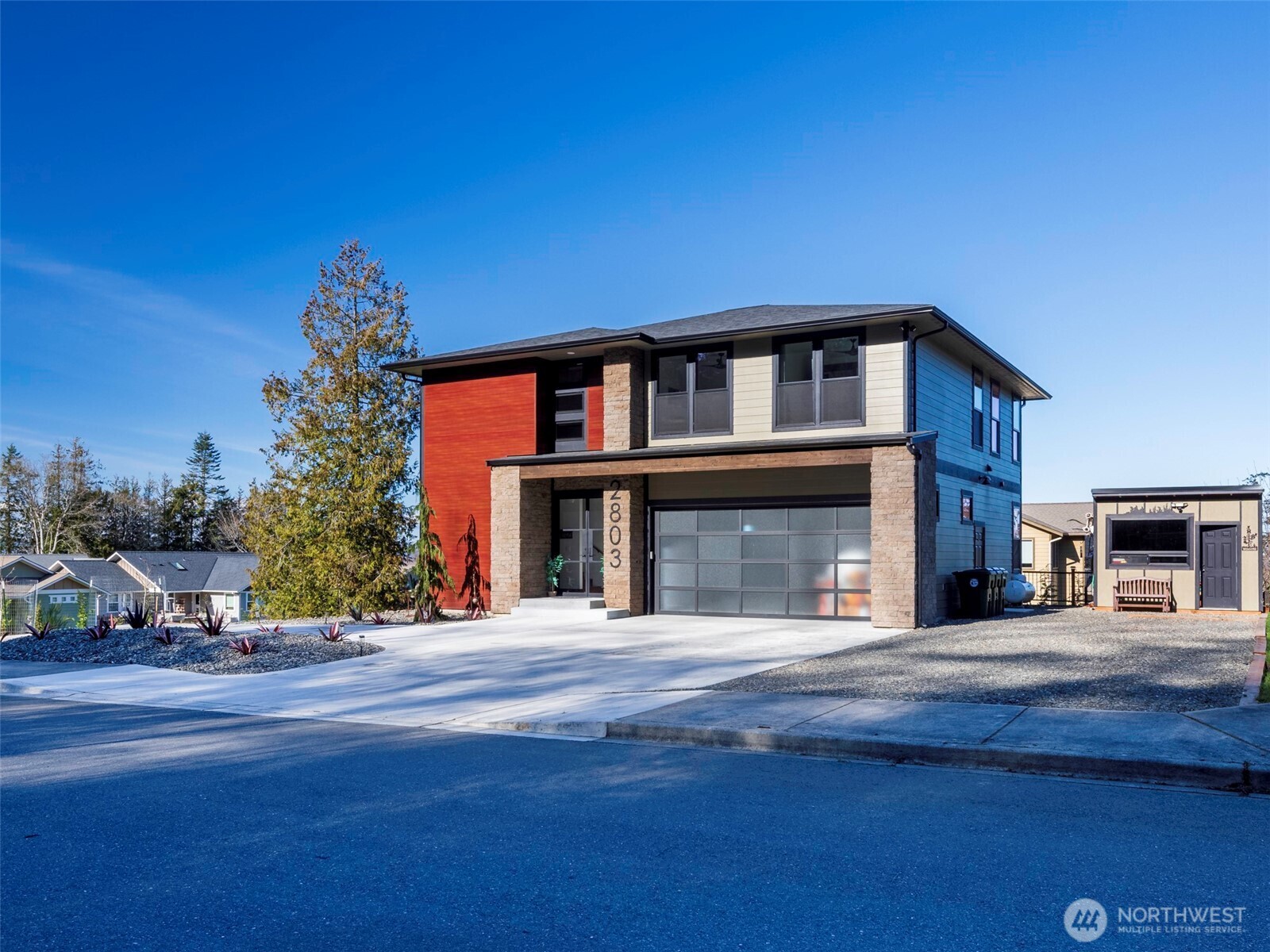 2803 W 14th