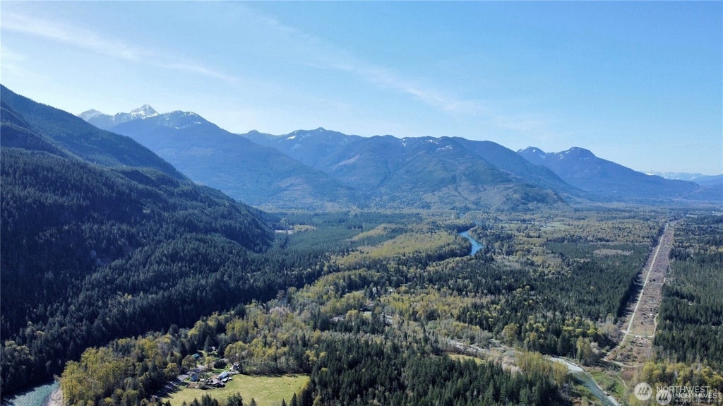 Photo of 61164 Dexter Lane, Marblemount, WA 98267 (MLS # 2554510)