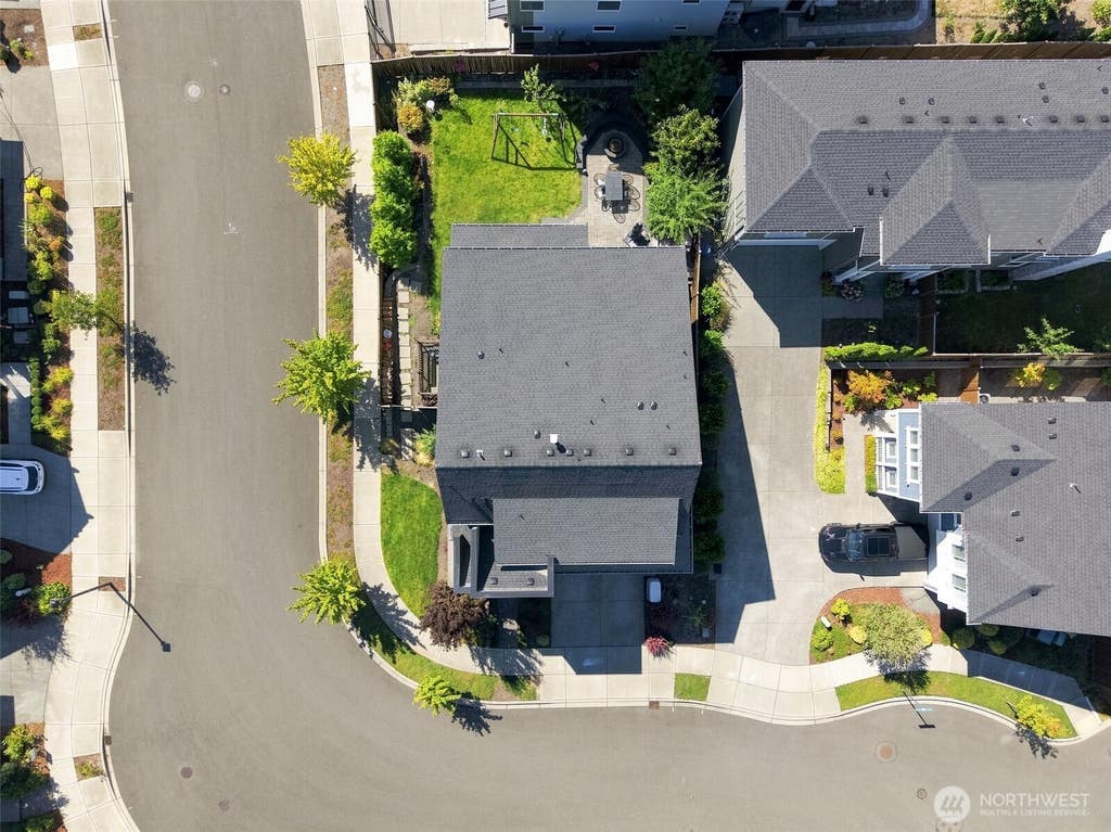 Photo of Sammamish, WA 98075 (MLS # 2568223)