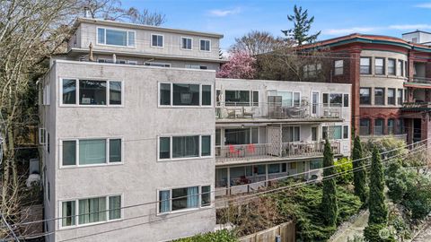 Photo of 632 13th Avenue E #12, Seattle, WA 98102 (MLS # 2487777)