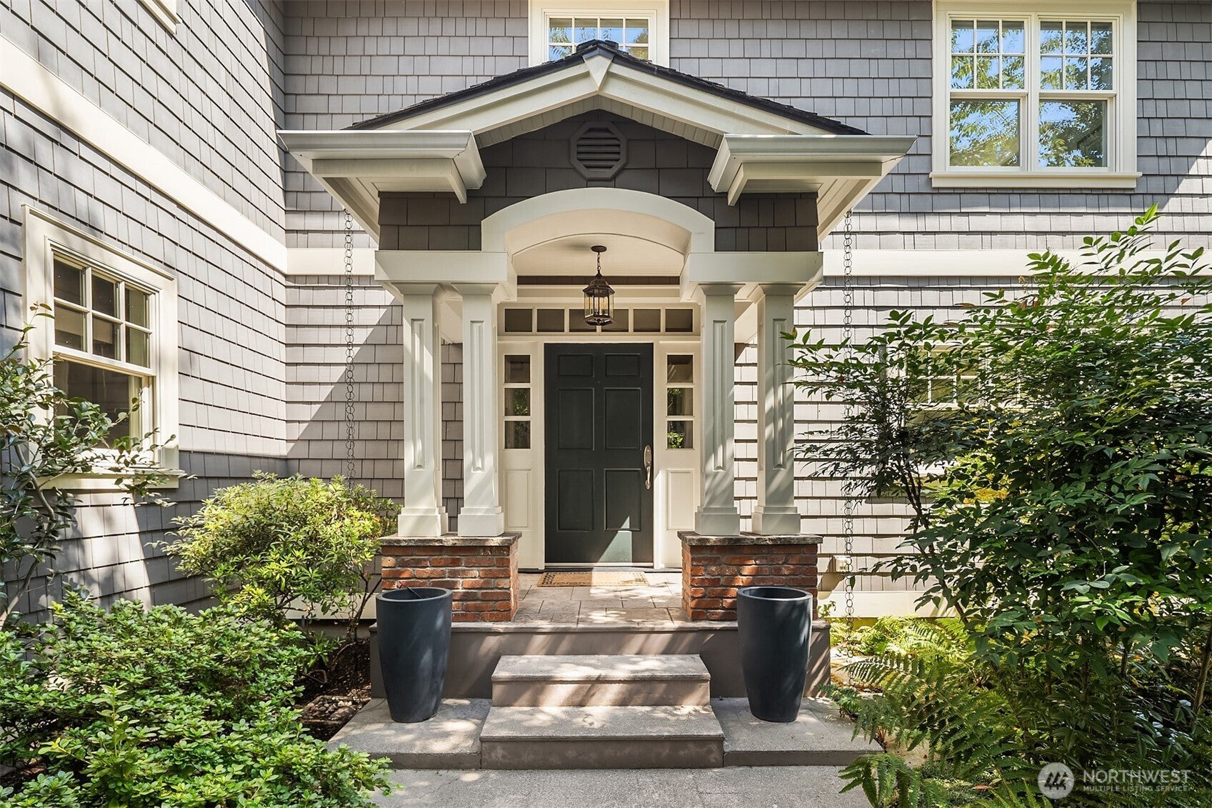 2018 Broadmoor Drive E