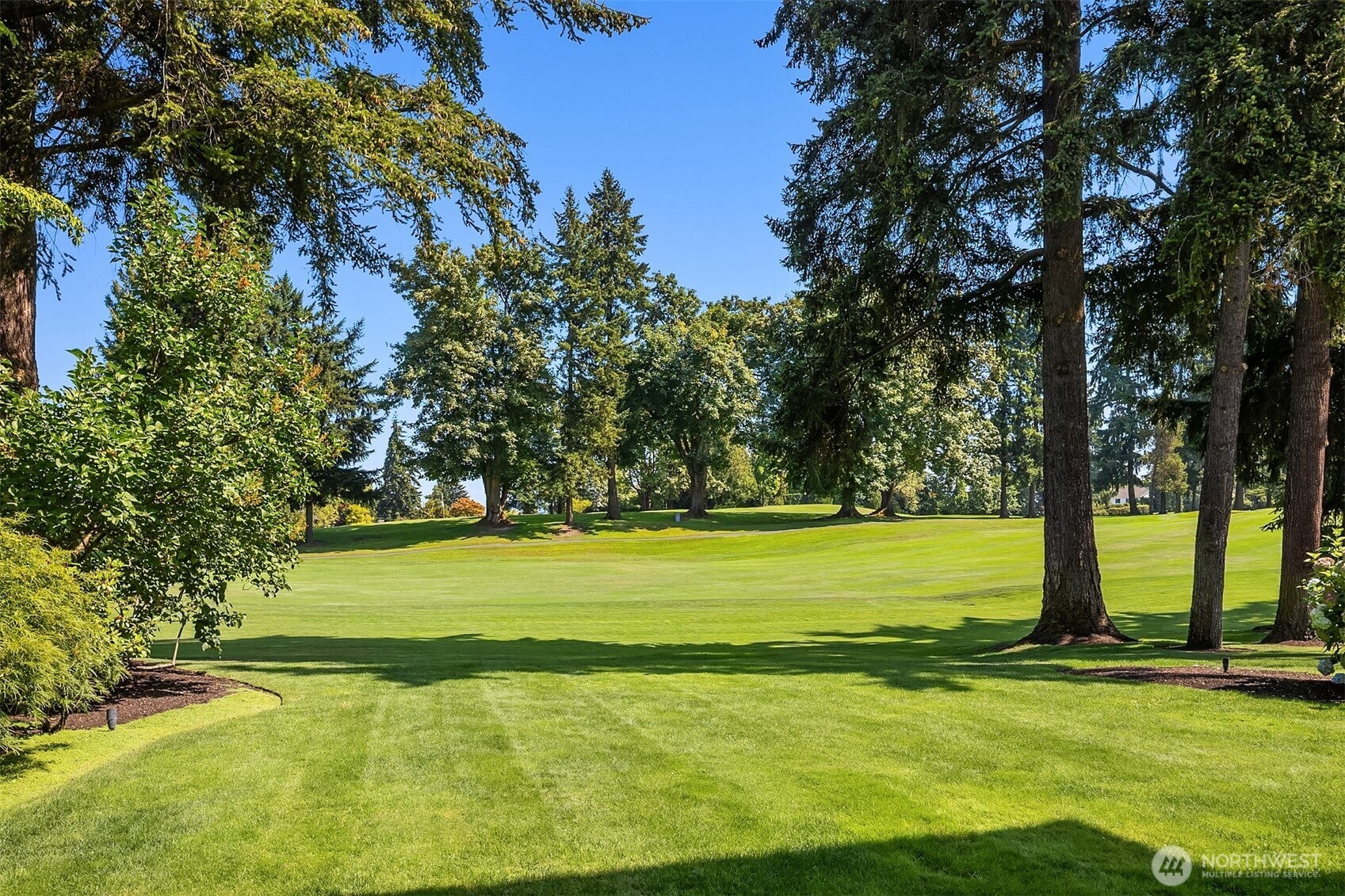 2018 Broadmoor Drive E