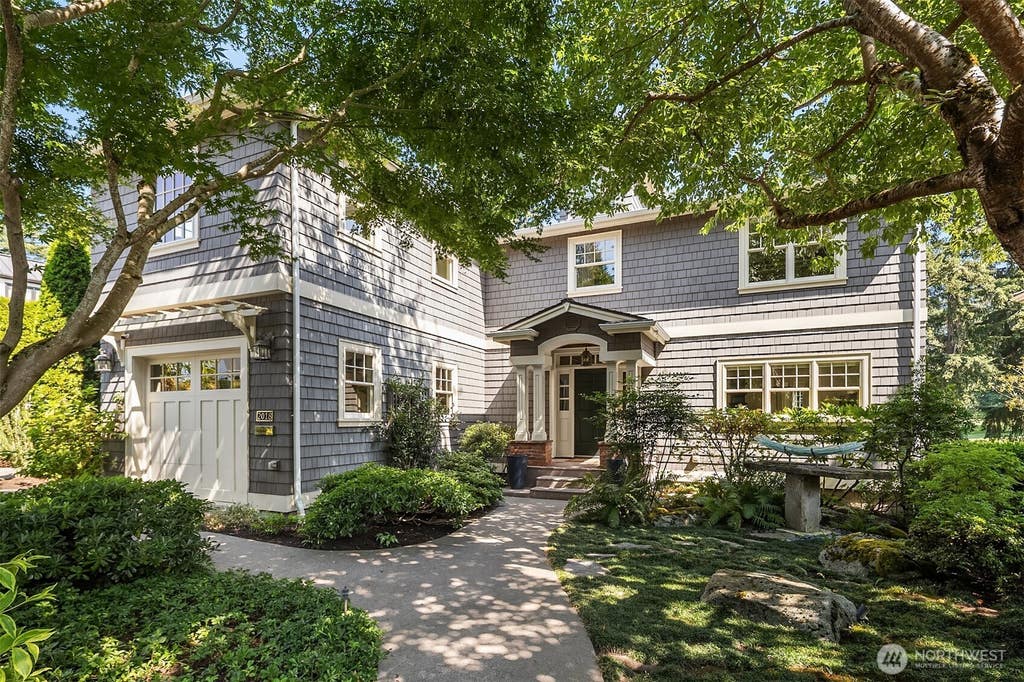 Photo of 2018 Broadmoor Drive E, Seattle, WA 98112 (MLS # 2571532)