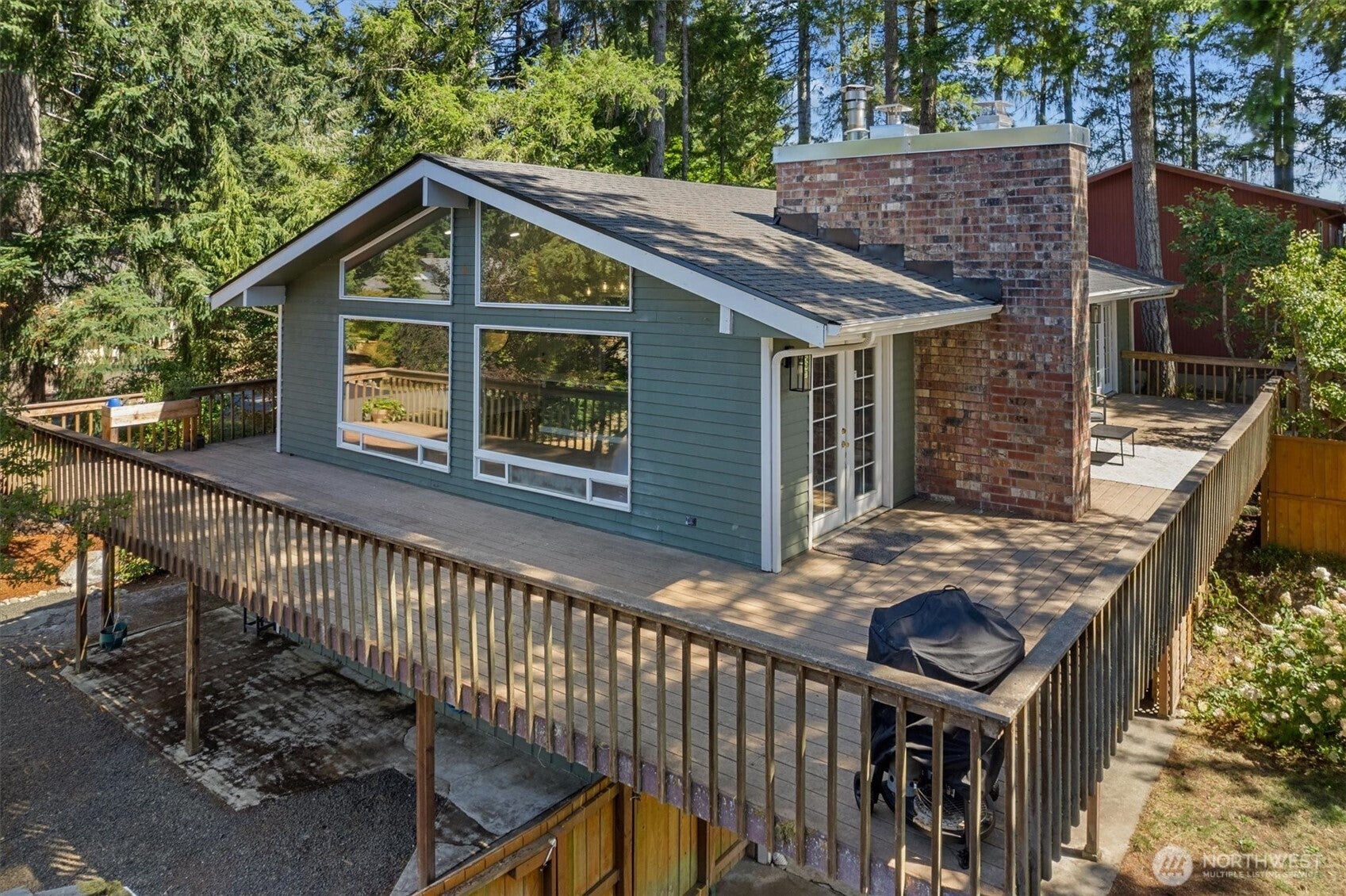 131 E Channel Drive