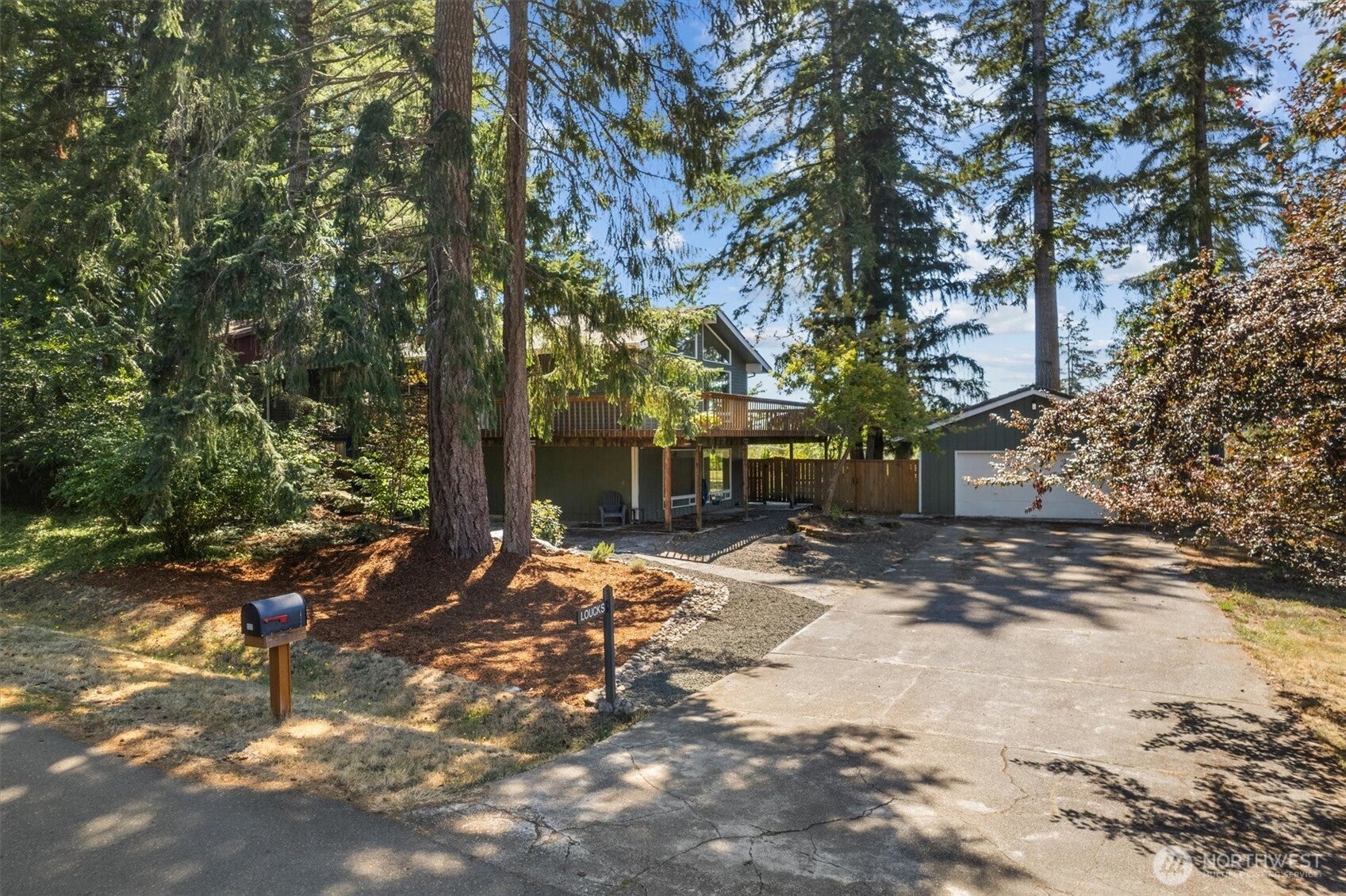 131 E Channel Drive