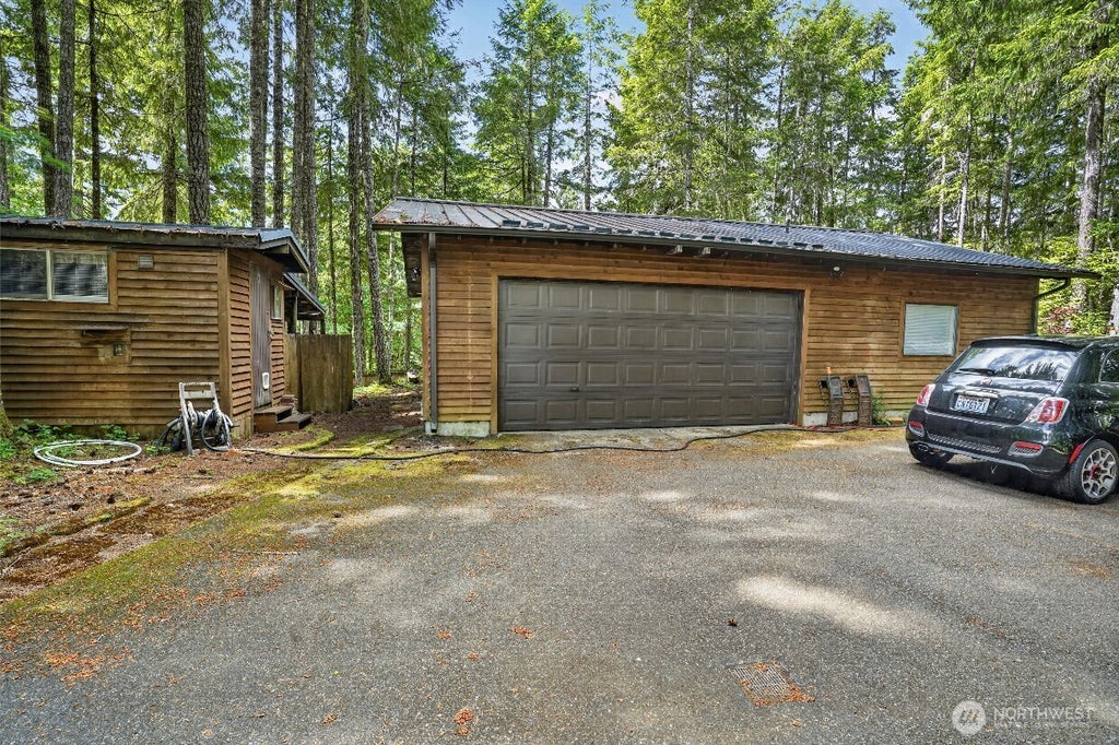 Photo of 31 N Mallard Way W, Hoodsport, WA 98548 (MLS # 2549668)