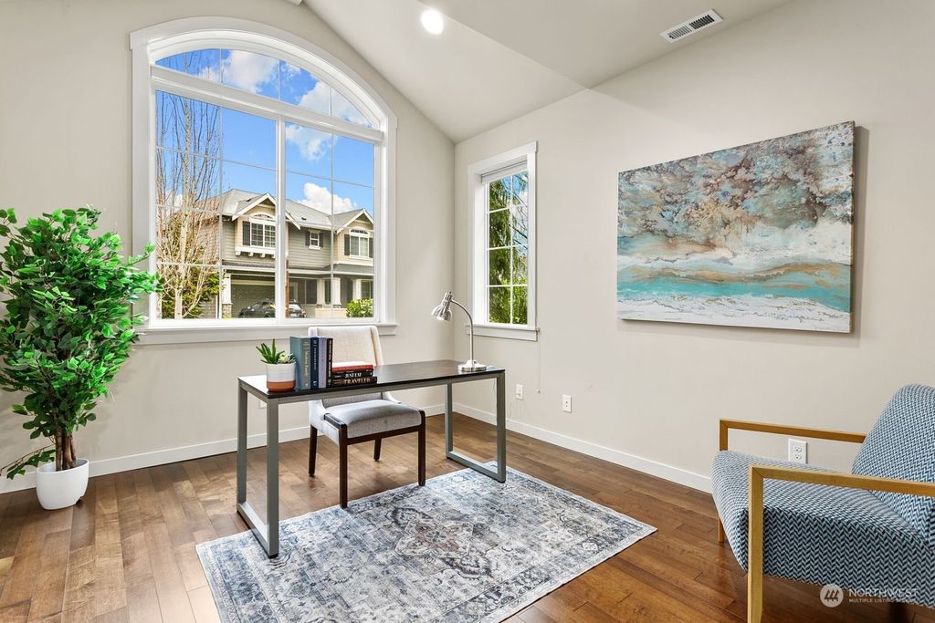 Photo of 10951 240th Avenue NE, Redmond, WA 98053 (MLS # 2215928)