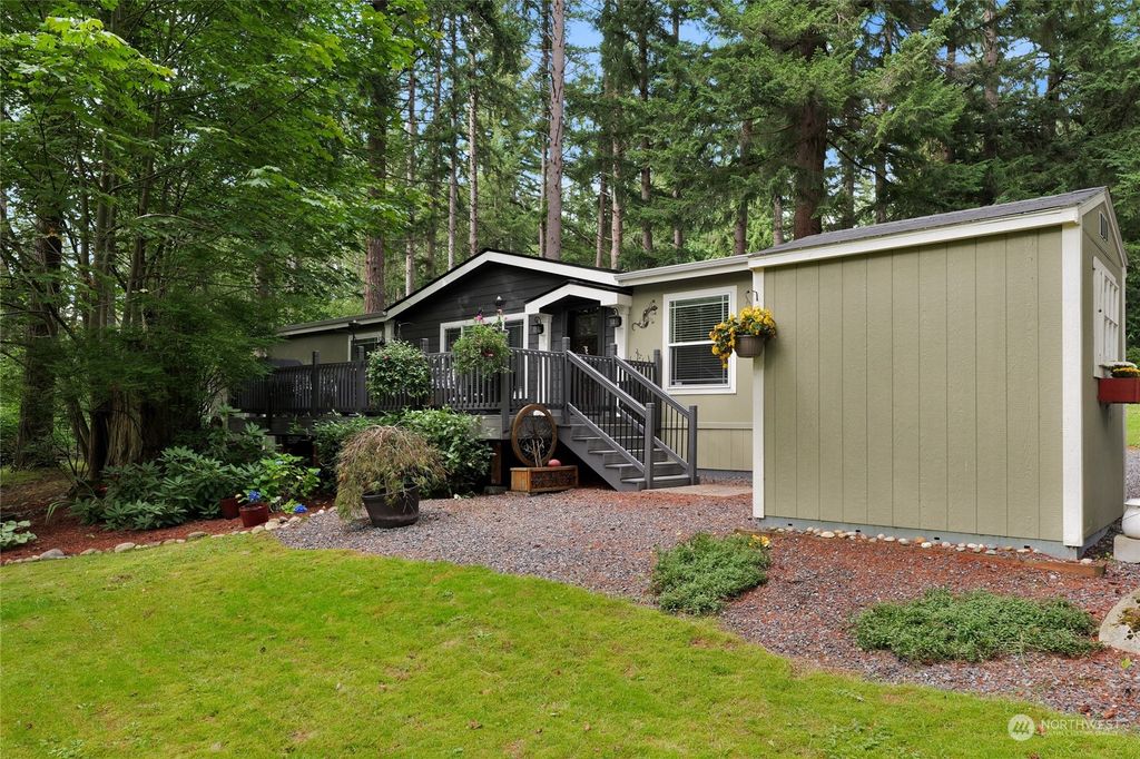 Photo of 8303 Wayne Avenue NW, Stanwood, WA 98292 (MLS # 2286902)