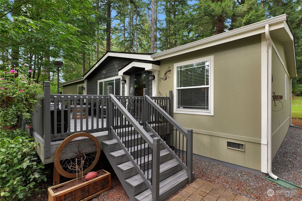 Photo of 8303 Wayne Avenue NW, Stanwood, WA 98292 (MLS # 2286902)