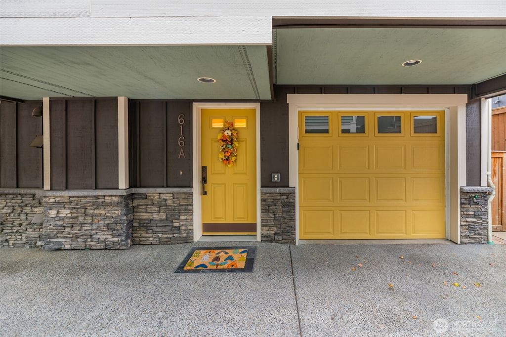 Photo of 616 N 45th Street #A, Seattle, WA 98103 (MLS # 2445207)