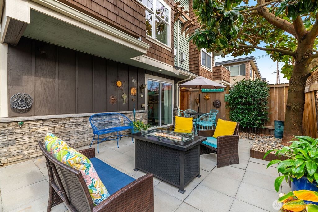 Photo of 616 N 45th Street #A, Seattle, WA 98103 (MLS # 2445207)