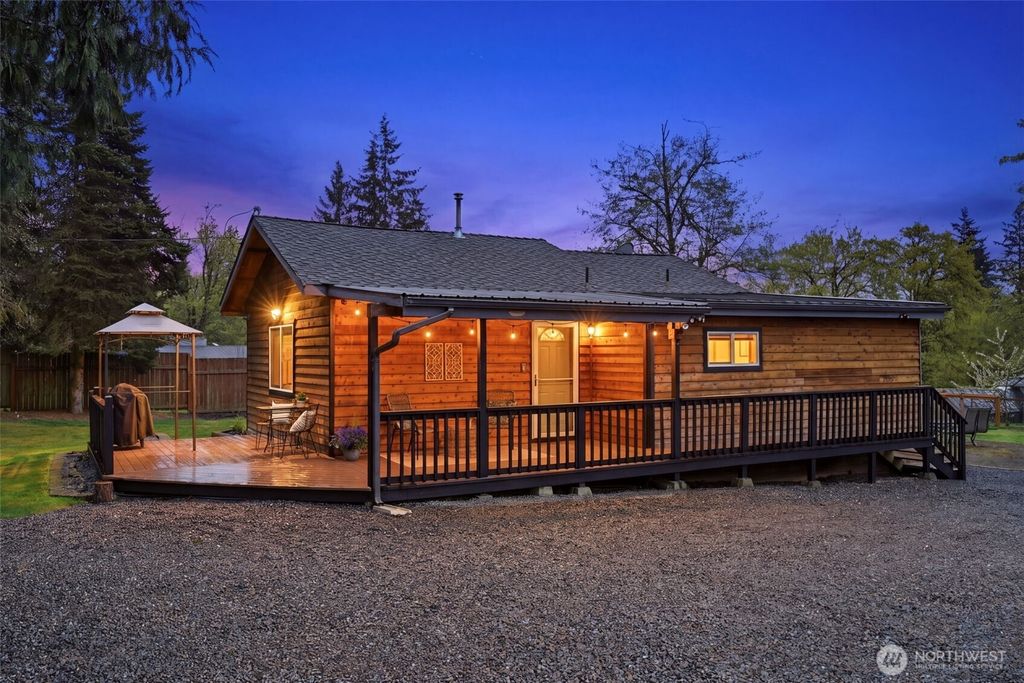 Photo of 20229 148th Avenue SE, Kent, WA 98042 (MLS # 2508578)