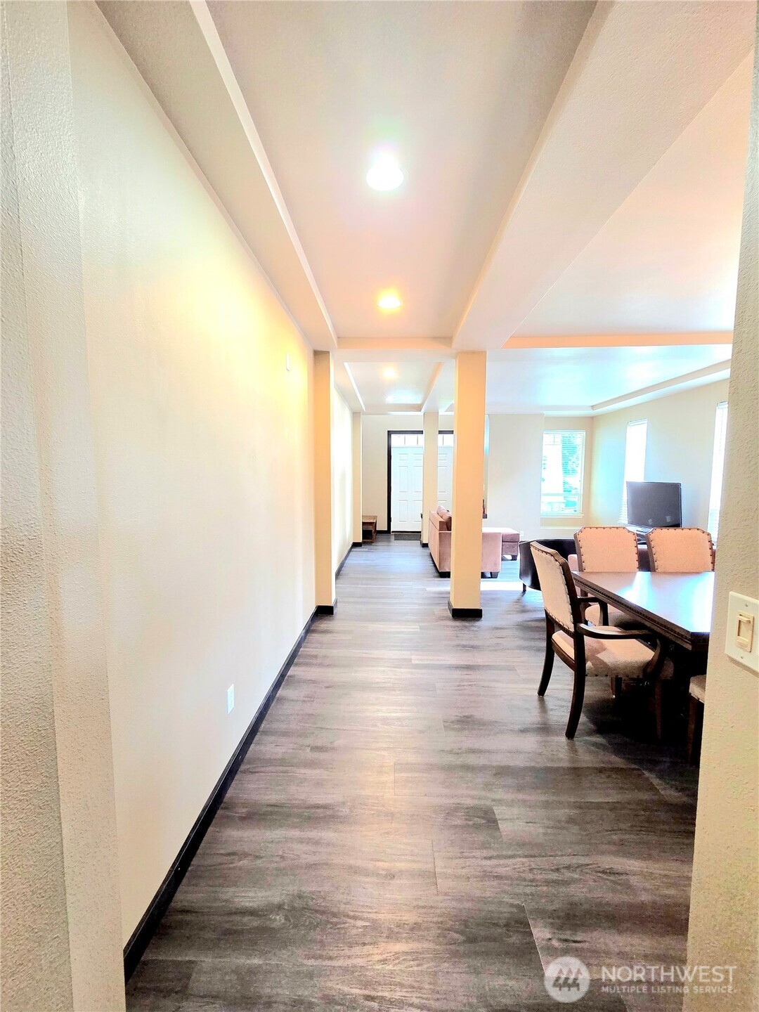 6107 Olive Avenue SE