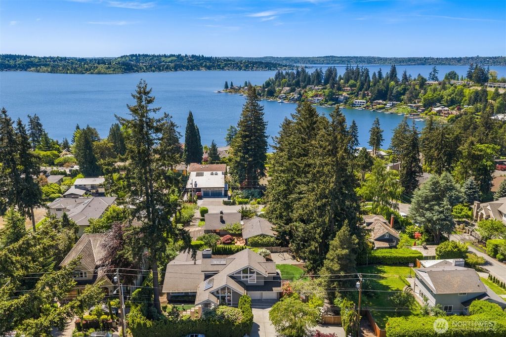 Photo of 9419 NE 5th Street, Bellevue, WA 98004 (MLS # 2522682)