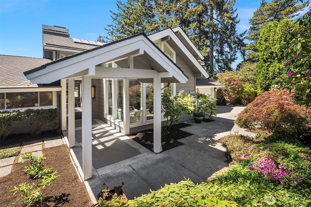 Photo of 9419 NE 5th Street, Bellevue, WA 98004 (MLS # 2522682)