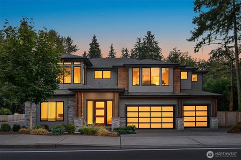 Photo of 7609 NE 155th Street, Kenmore, WA 98028 (MLS # 2440205)