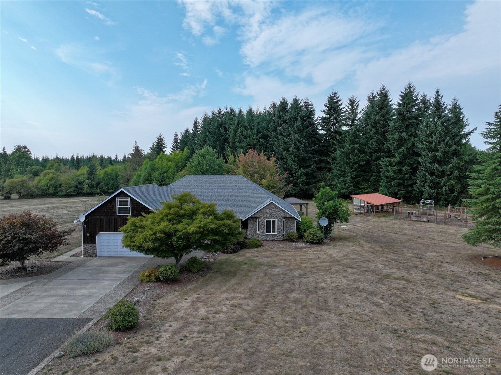 461 Avery Road E 35