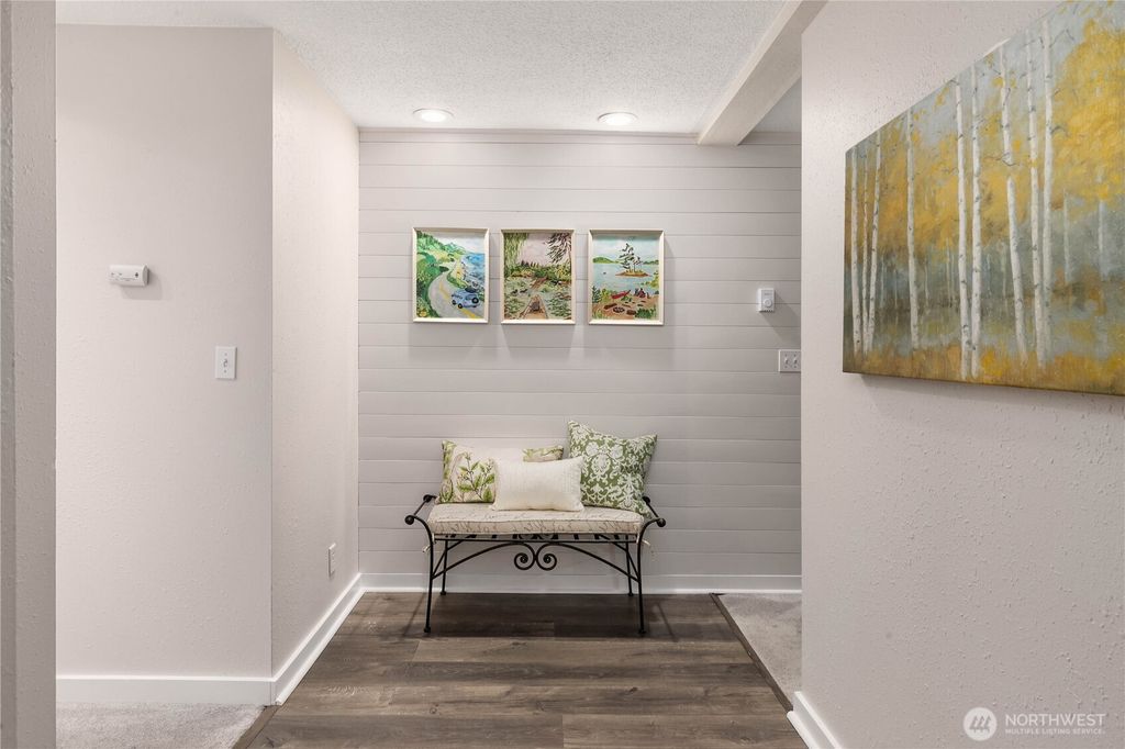 Photo of 1425 S Puget Drive #I 2, Renton, WA 98055 (MLS # 2522779)