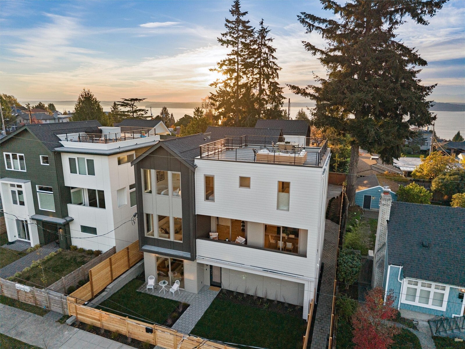 3839 54th Avenue SW